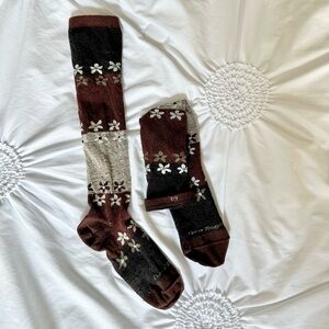 Darn Tough knee-high socks - Women’s size M